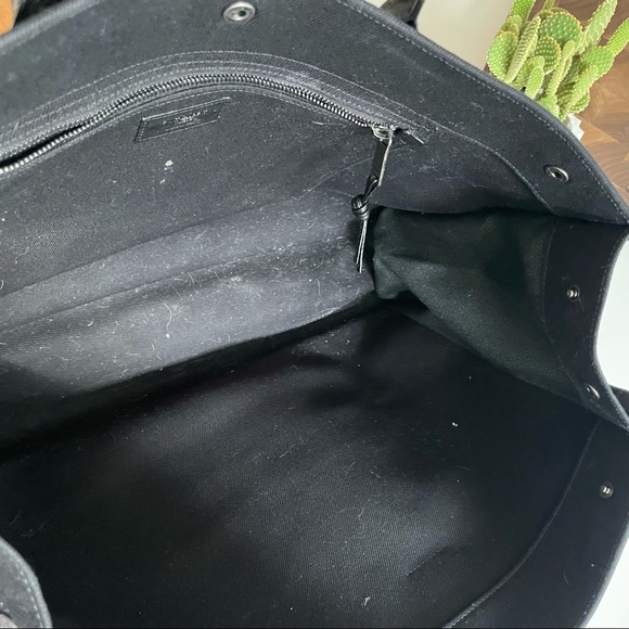 Saint Laurent Rive Gauche Shopping Tote - Picture 9 of 11